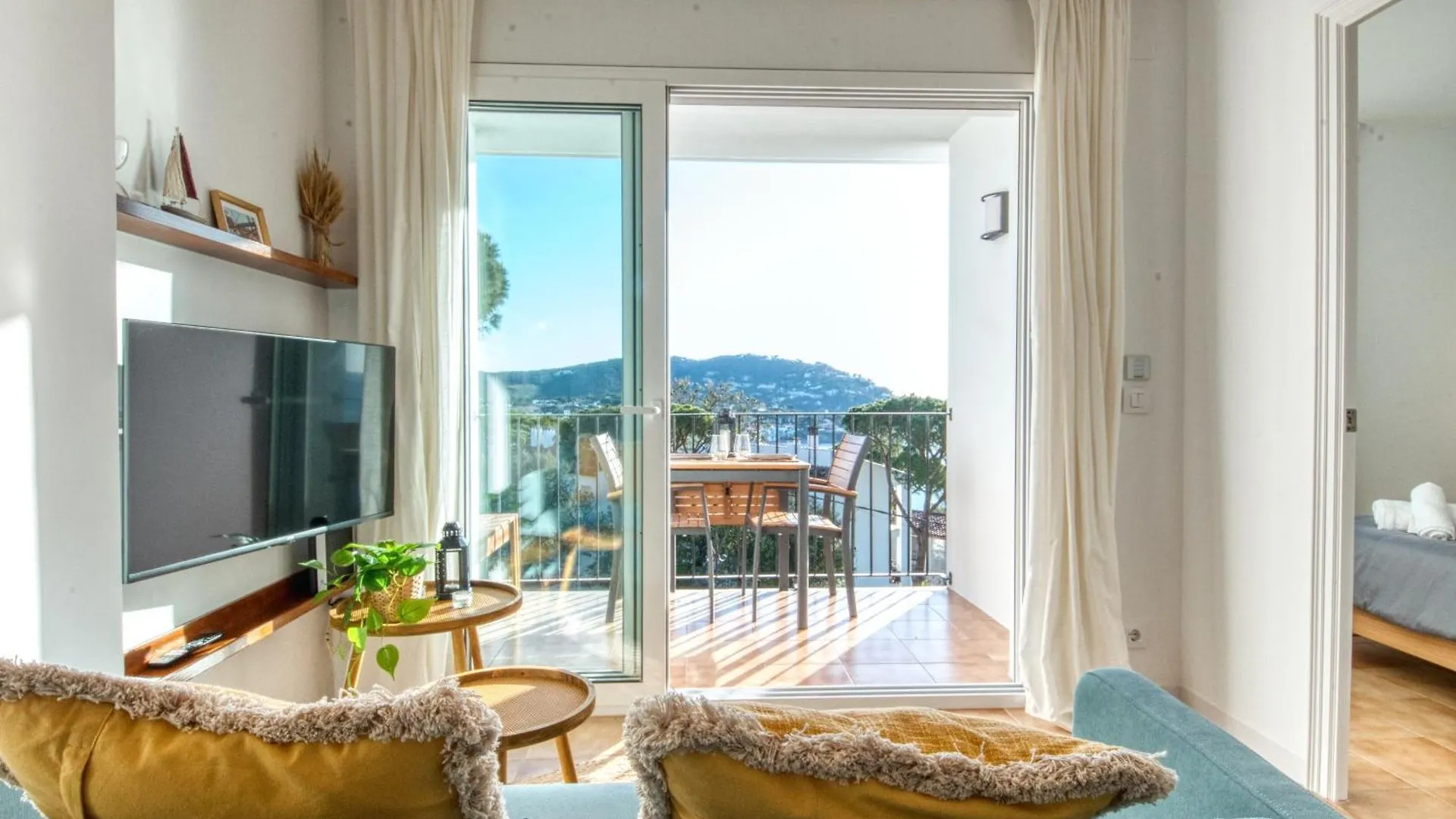 Apartamento De Lujo Con Vistas Al Mar, A Dos Minutos De La Playa Calella De Palafrugell